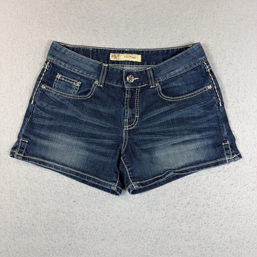 BKE Women 33x4 Denim Shorts Blue Culture Medium Wash Contrast Stitch Distressed